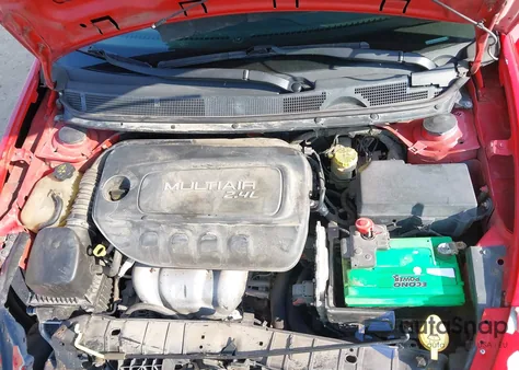 2016 Dodge Dart Sxt z USA, uszkodzony, nr VIN 1C3CDFBB4GD750379